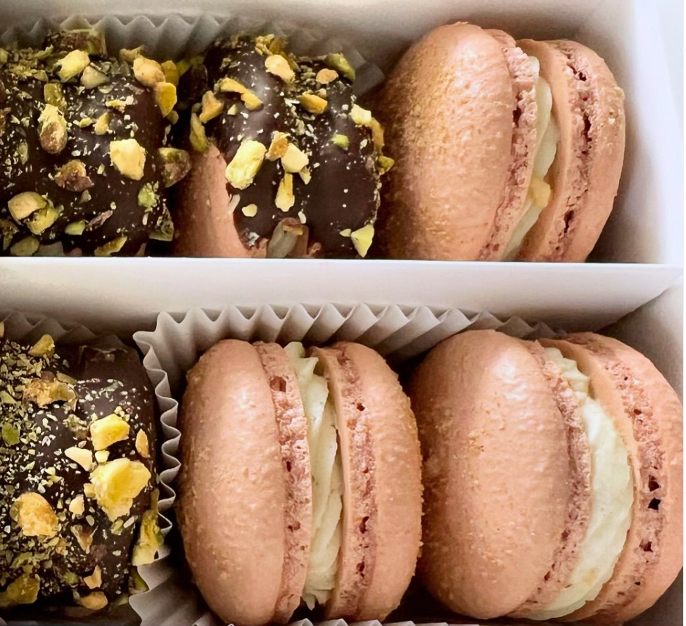 Box of 12 Macaron